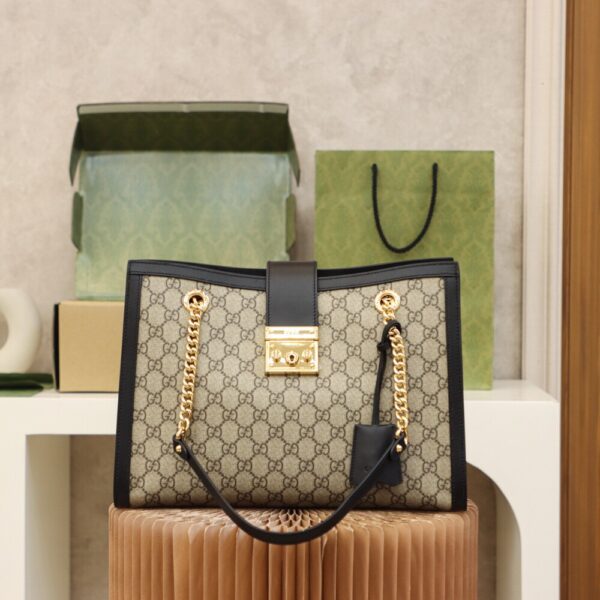 God Factory Gucci 𝐏𝐚𝐝𝐥𝐨𝐜𝐤 Black / Medium 479197 Size 35*23.5*14𝐜𝐦
