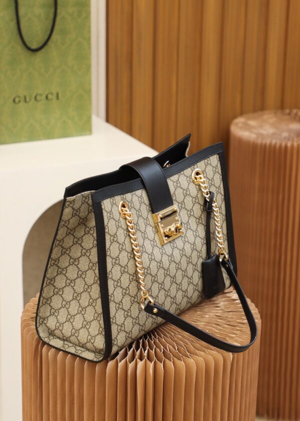God Factory Gucci 𝐏𝐚𝐝𝐥𝐨𝐜𝐤 Black / Medium 479197 Size 35*23.5*14𝐜𝐦