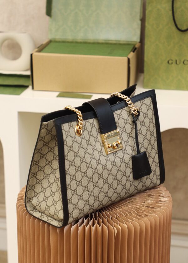 God Factory Gucci 𝐏𝐚𝐝𝐥𝐨𝐜𝐤 Black / Medium 479197 Size 35*23.5*14𝐜𝐦