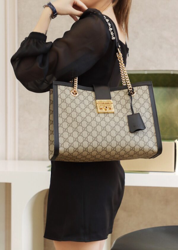 God Factory Gucci 𝐏𝐚𝐝𝐥𝐨𝐜𝐤 Black / Medium 479197 Size 35*23.5*14𝐜𝐦