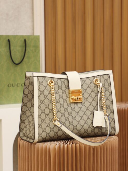 God Factory Gucci 𝐏𝐚𝐝𝐥𝐨𝐜𝐤 White / Medium 479197 Size 35*23.5*14𝐜𝐦