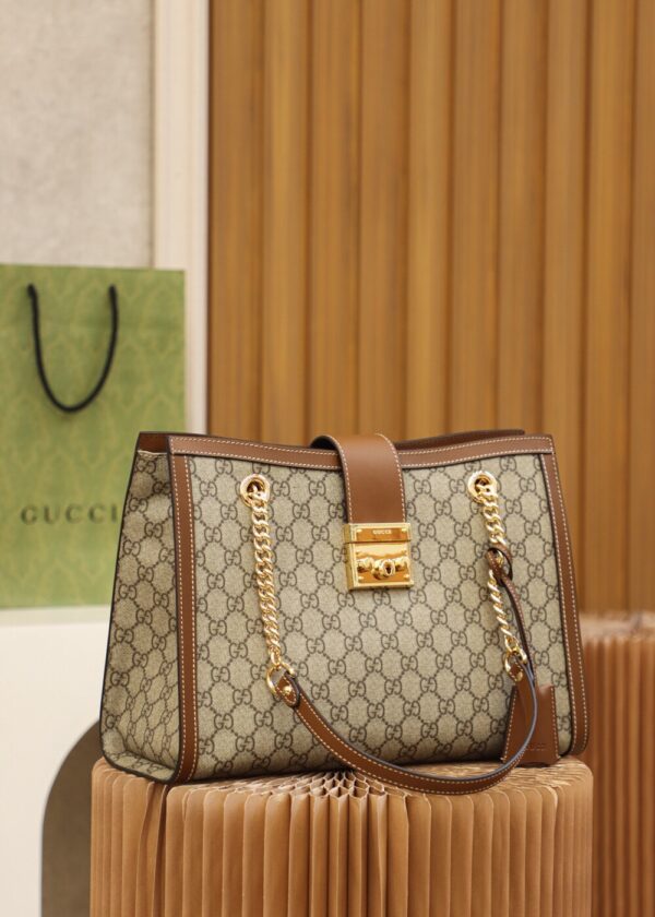 God Factory Gucci 𝐏𝐚𝐝𝐥𝐨𝐜𝐤 Brown / Medium 479197 Size 35*23.5*14𝐜𝐦