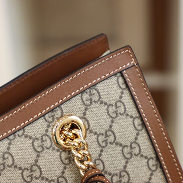 God Factory Gucci 𝐏𝐚𝐝𝐥𝐨𝐜𝐤 Brown / Medium 479197 Size 35*23.5*14𝐜𝐦