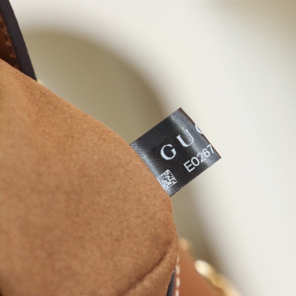 God Factory Gucci 𝐏𝐚𝐝𝐥𝐨𝐜𝐤 Brown / Small 498156 Size 26*18*10𝐜𝐦