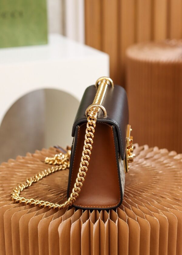 God Factory Gucci 𝙋𝙖𝙙𝙡𝙤𝙘𝙠 409487 Size 20.5*13*7.5cm