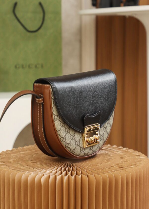 God Factory Gucci 𝙋𝙖𝙙𝙡𝙤𝙘𝙠 644524 Size 22*19.5*6.5cm