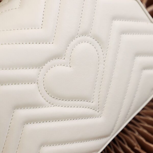 God Factory Gucci 𝐆𝐆 𝐌𝐚𝐫𝐦𝐨𝐧𝐭 𝐌𝐢𝐧𝐢 547260 21*15.5*8𝙘𝙢 White