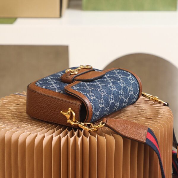 𝐇𝐨𝐫𝐬𝐞𝐛𝐢𝐭 𝟭𝟵𝟱𝟱 𝐌𝐢𝐧𝐢 658574 Size 20.6*14.4*5.1cm