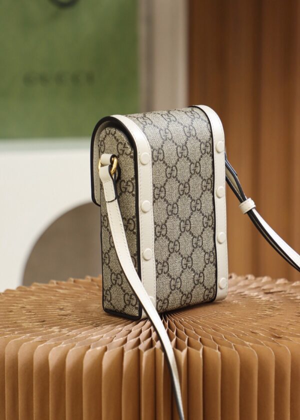 God Factory Gucci 1995 Series Mobile Phone Case White Size 11.5*17*4cm