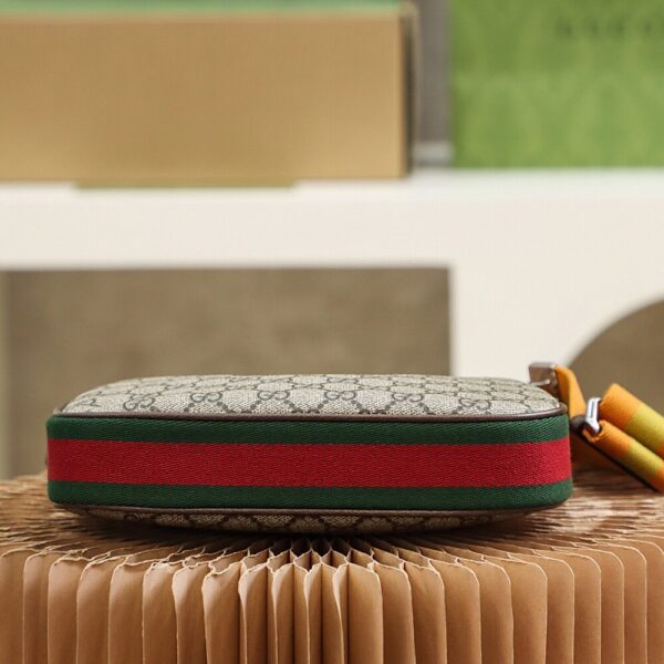 God Factory Gucci 𝐀𝐓𝐓𝐀𝐂𝐇𝐄 699409 Size 23*22*5cm