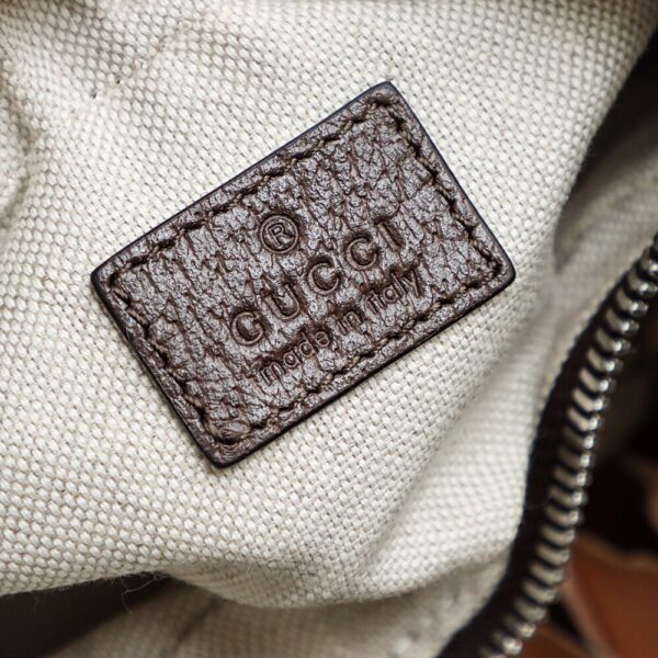 God Factory Gucci 𝐀𝐓𝐓𝐀𝐂𝐇𝐄 699409 Size 23*22*5cm