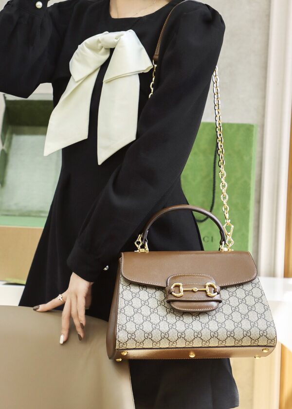 God Factory Gucci 𝐇𝐨𝐫𝐬𝐞𝐛𝐢𝐭 𝟏𝟗𝟗𝟓 Medium 702049 Size 29*20*13cm