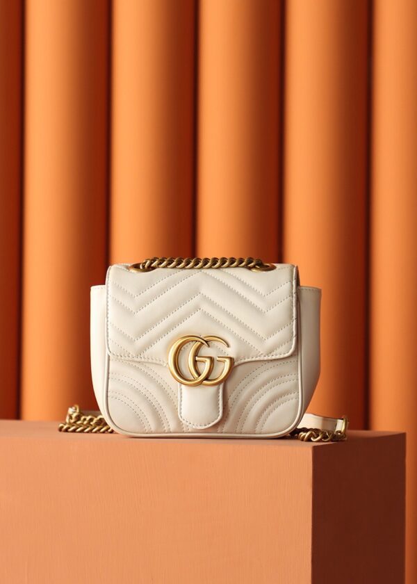 God Factory Gucci 𝐆𝐆 𝐌𝐚𝐫𝐦𝐨𝐧𝐭 New 739682 White Size 18*15*8cm