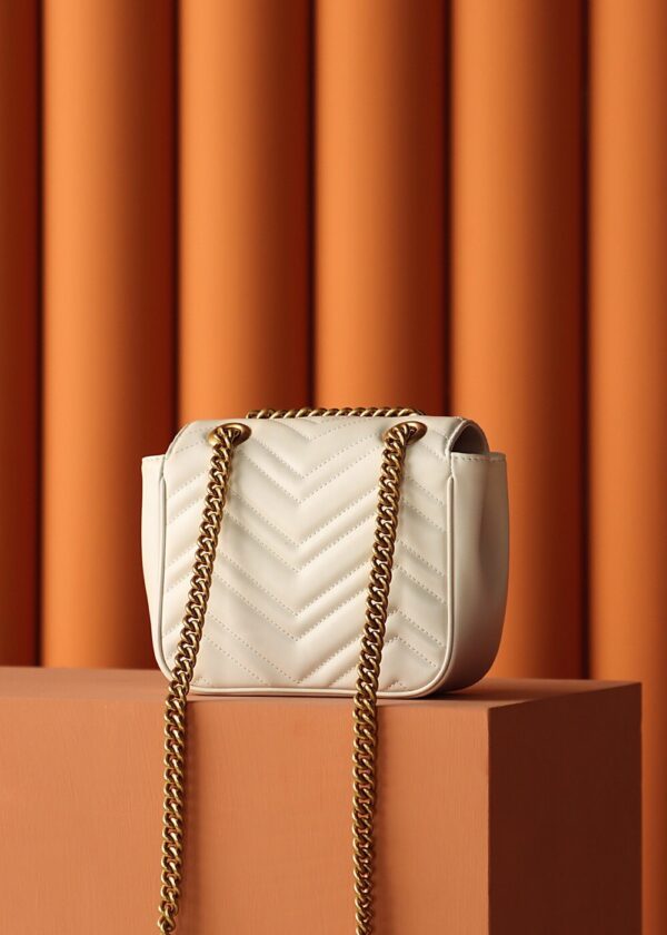God Factory Gucci 𝐆𝐆 𝐌𝐚𝐫𝐦𝐨𝐧𝐭 New 739682 White Size 18*15*8cm