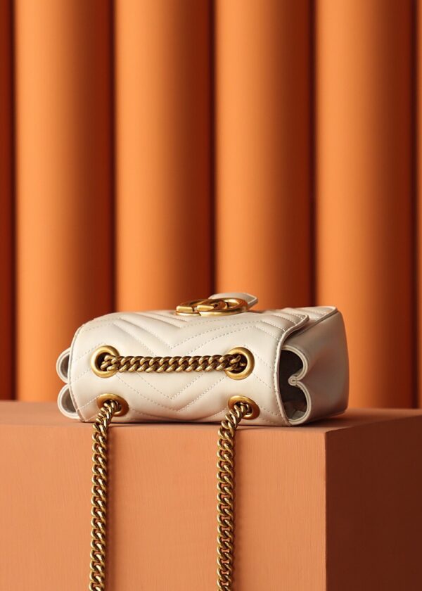 God Factory Gucci 𝐆𝐆 𝐌𝐚𝐫𝐦𝐨𝐧𝐭 New 739682 White Size 18*15*8cm