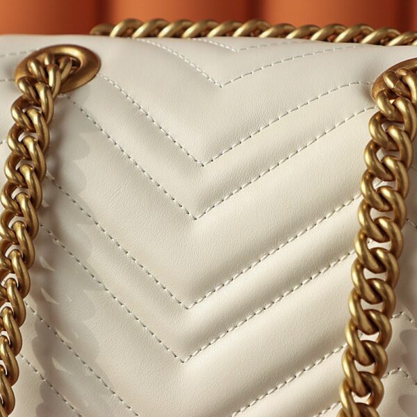 God Factory Gucci 𝐆𝐆 𝐌𝐚𝐫𝐦𝐨𝐧𝐭 New 739682 White Size 18*15*8cm