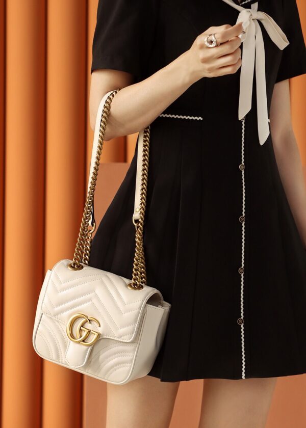 God Factory Gucci 𝐆𝐆 𝐌𝐚𝐫𝐦𝐨𝐧𝐭 New 739682 White Size 18*15*8cm