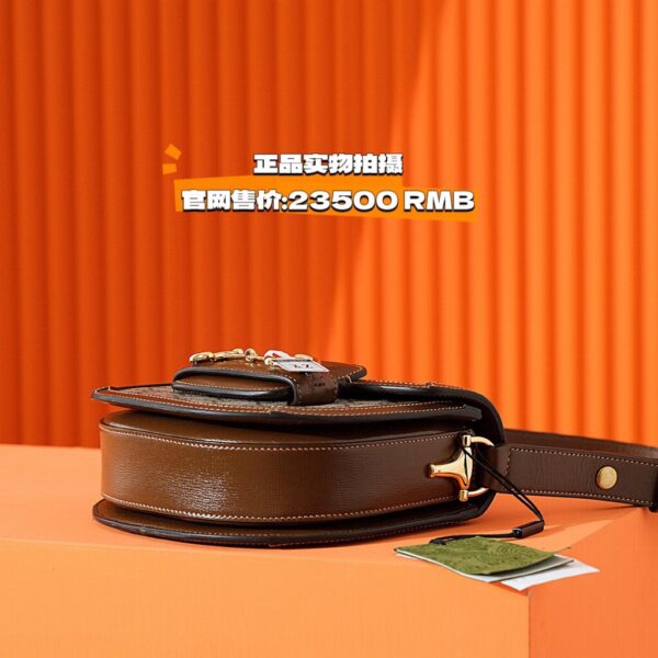 God Factory Gucci 𝐇𝐎𝐑𝐒𝐄𝐁𝐈𝐓 𝟏𝟗𝟓𝟓 760191 Size 17*18.5*7.5𝐜𝐦