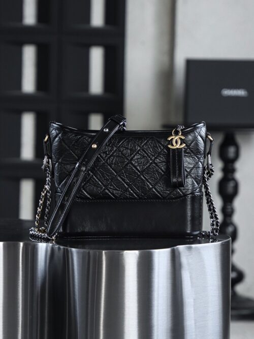 God Factory Chanel Gabrielle Hobo Medium Retro Hardware Black Size 21*28*10cm
