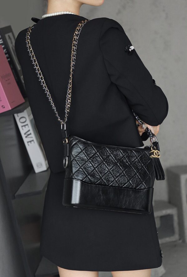 img_6846-2 God Factory Chanel Gabrielle Hobo Medium Retro Hardware Black Size 21*28*10cm