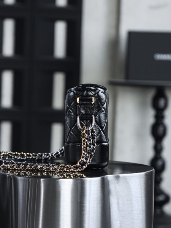God Factory Chanel Gabrielle Hobo Small Retro Hardware Black Size 15*20*8cm