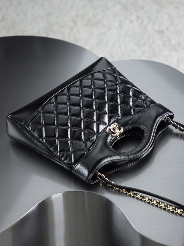 God Factory Chanel 25P 31 Bag Mini Black Bonaudo Size 22*23.5*5.5cm Gold Hardware