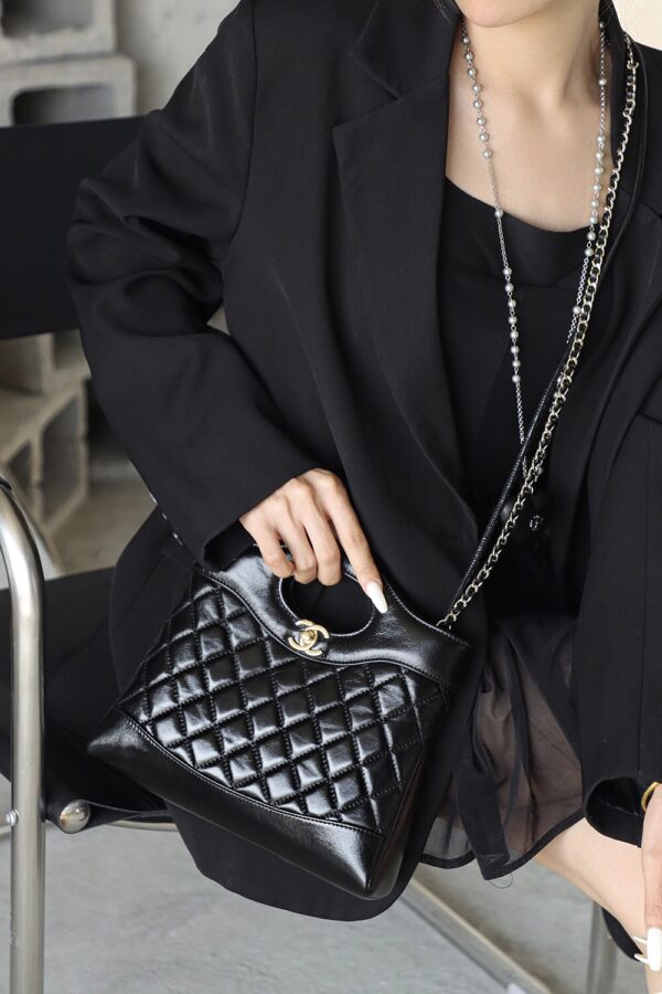 God Factory Chanel 25P 31 Bag Mini Black Bonaudo Size 22*23.5*5.5cm Gold Hardware