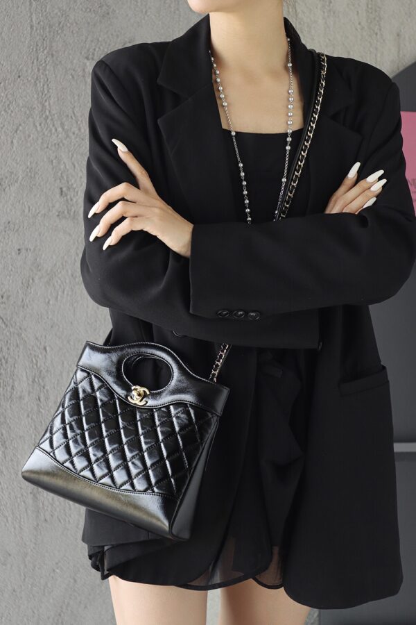 God Factory Chanel 25P 31 Bag Mini Black Bonaudo Size 22*23.5*5.5cm Gold Hardware