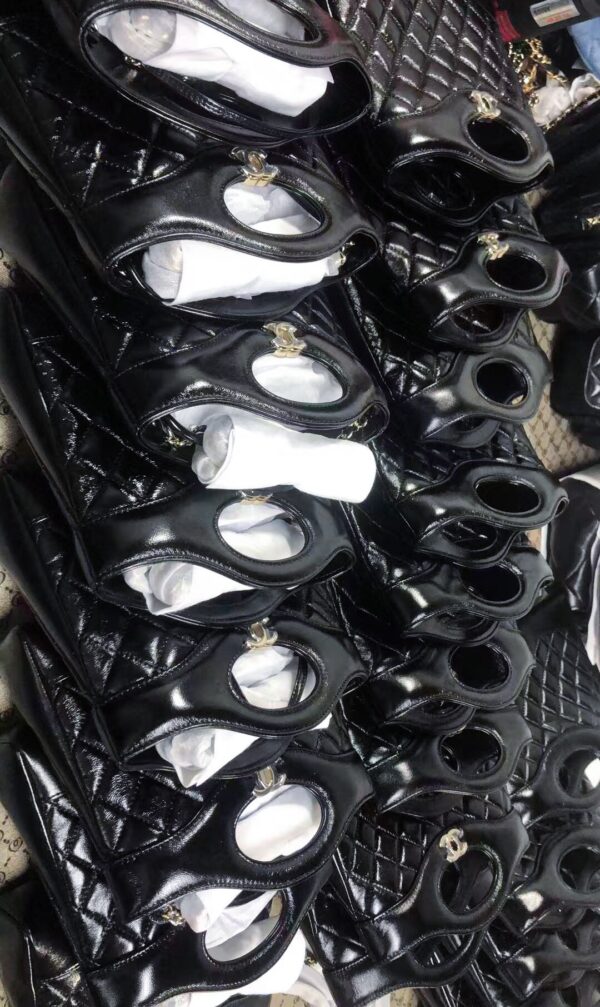 God Factory Chanel 25P 31 Bag Mini Black Bonaudo Size 22*23.5*5.5cm Gold Hardware