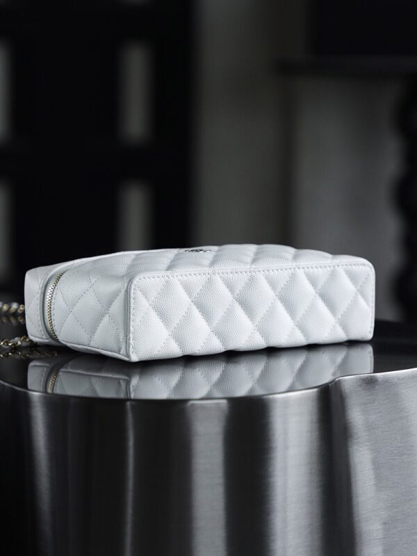 God Factory Chanel Lunch Box Bag White impala Leather Size 17*19.5*5cm Gold Hardware