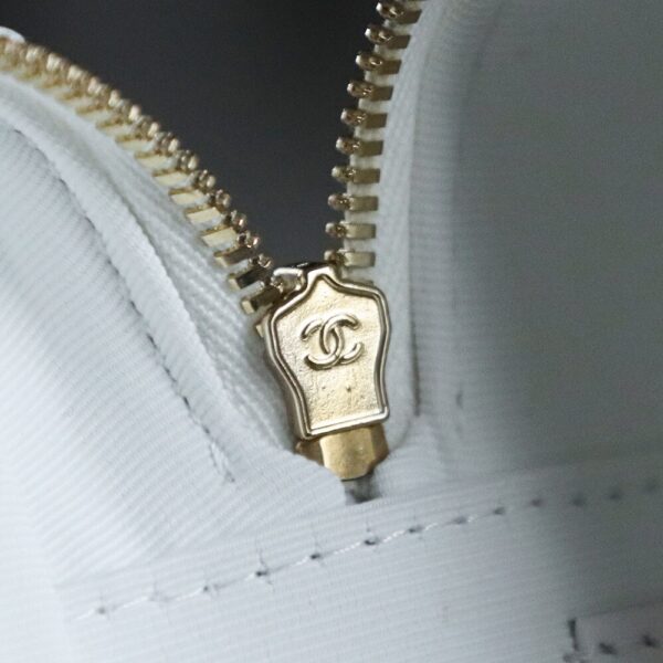 God Factory Chanel Lunch Box Bag White impala Leather Size 17*19.5*5cm Gold Hardware