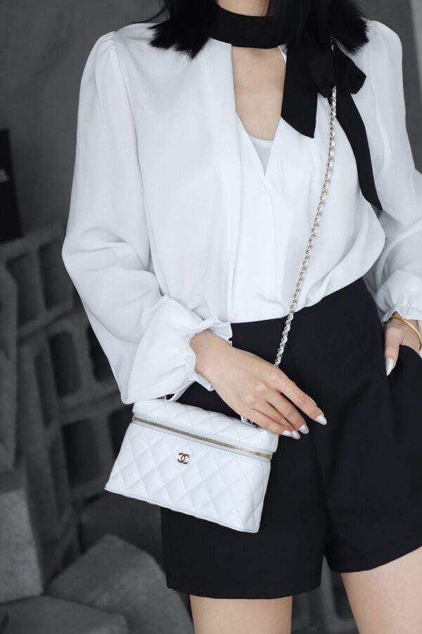 God Factory Chanel Lunch Box Bag White impala Leather Size 17*19.5*5cm Gold Hardware
