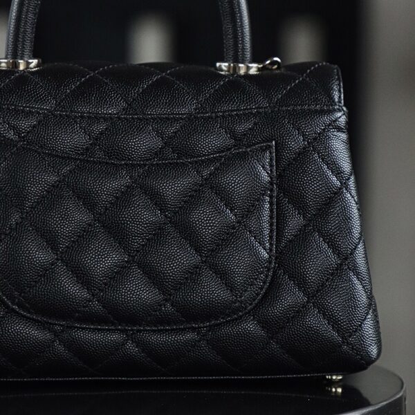 God Factory Chanel CoCo Handle Small HAAS Leather Size 14*24*10cm Pale Gold Hardware