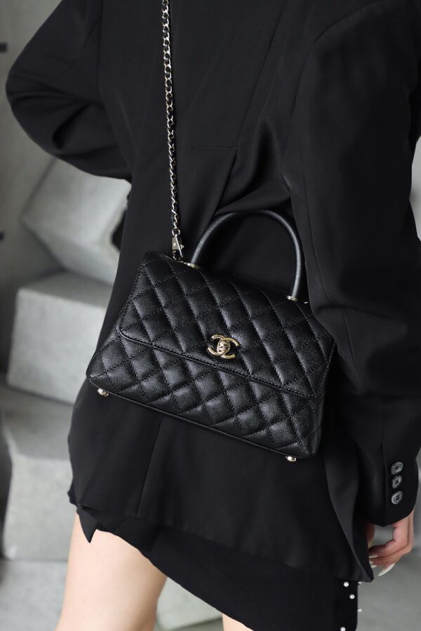 God Factory Chanel CoCo Handle Small HAAS Leather Size 14*24*10cm Pale Gold Hardware