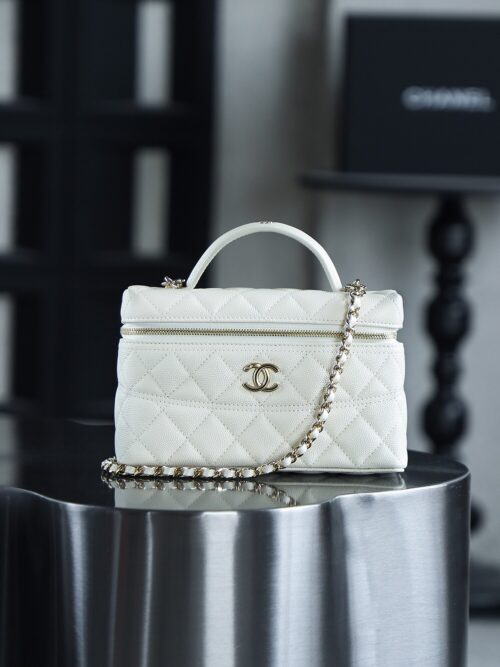 God Factory Chanel 25C Box Bags White impala Leather Size 17*19.5*5cm Pale Gold Hardware