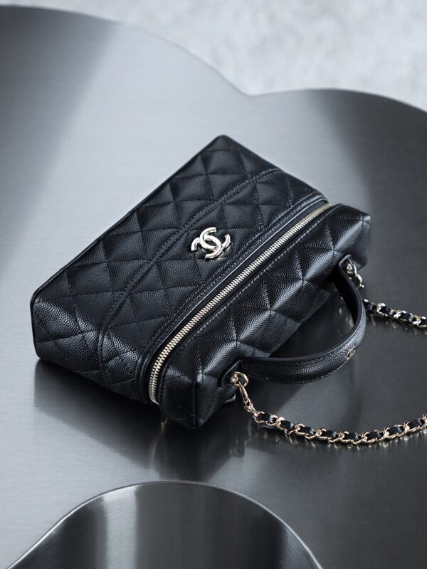 God Factory Chanel 25C Box Bags Black impala Leather Size 17*19.5*5cm Pale Gold Hardware