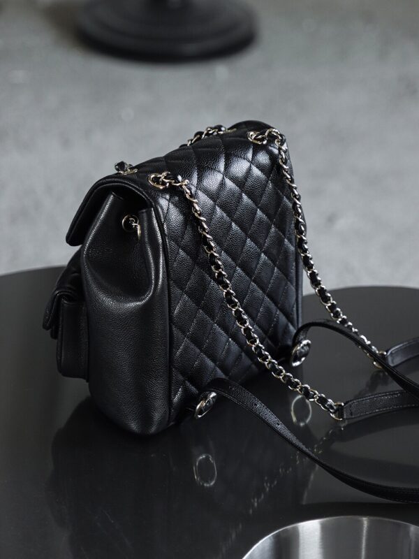 God Factory Chanel 24A Duma Medium  Black HAAS Leather 14K Pale Gold Size 20*20.5*11.5cm