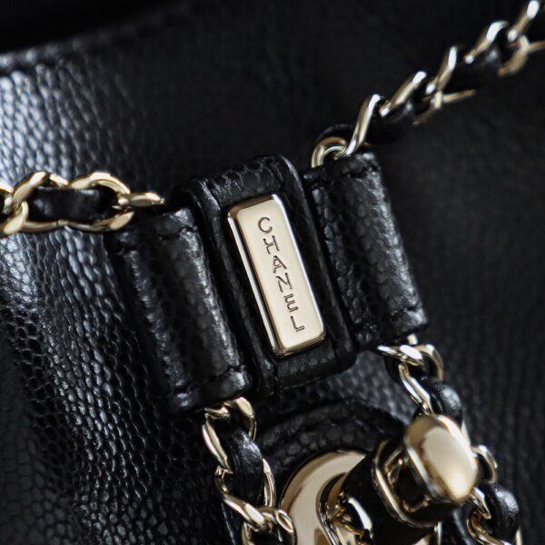 God Factory Chanel 24A Duma Medium  Black HAAS Leather 14K Pale Gold Size 20*20.5*11.5cm
