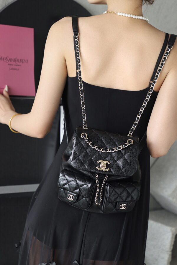 God Factory Chanel 24A Duma Medium  Black HAAS Leather 14K Pale Gold Size 20*20.5*11.5cm
