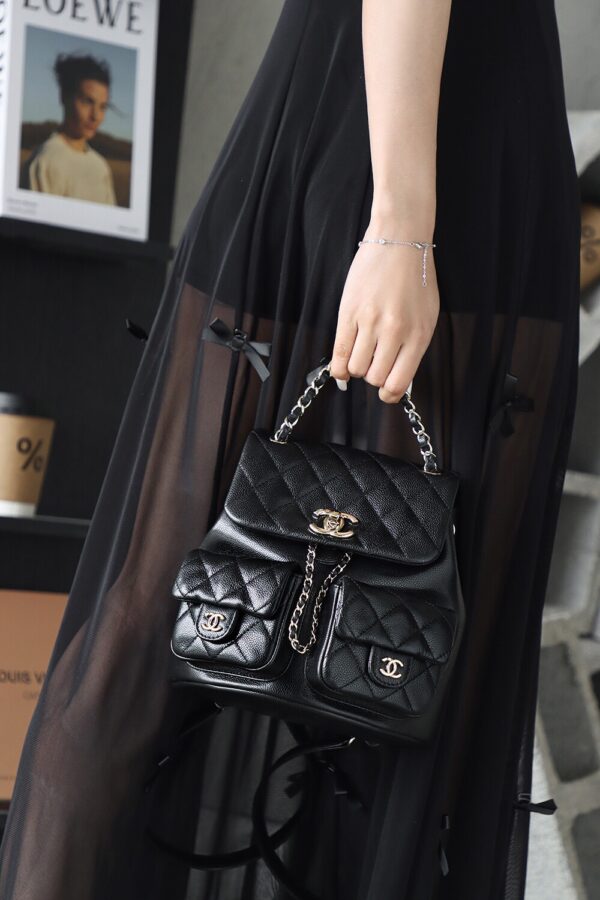 God Factory Chanel 24A Duma Medium  Black HAAS Leather 14K Pale Gold Size 20*20.5*11.5cm