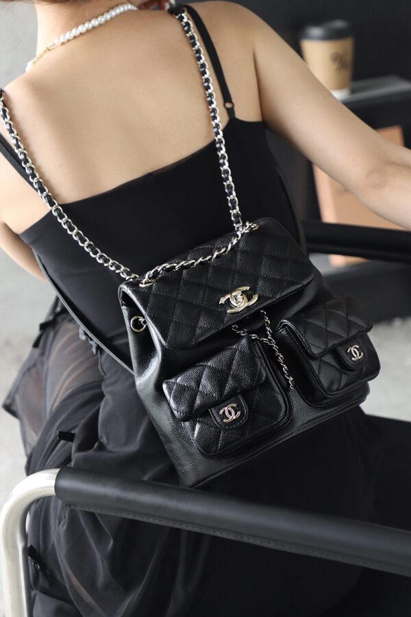 God Factory Chanel 24A Duma Medium  Black HAAS Leather 14K Pale Gold Size 20*20.5*11.5cm