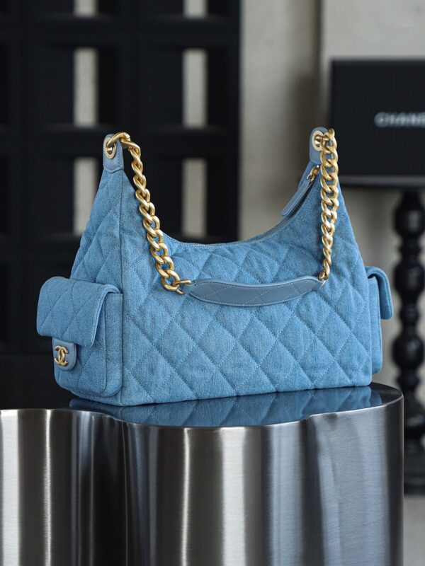 God Factory Chanel 25C Hobo Large Fashion Art / Denim Blue 24K Retro Gold Size 27*35*18cm