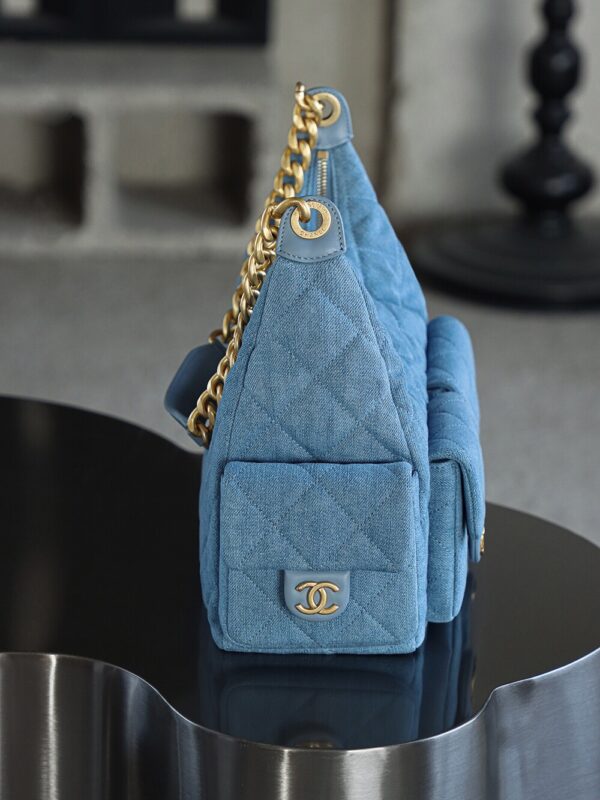 God Factory Chanel 25C Hobo Large Fashion Art / Denim Blue 24K Retro Gold Size 27*35*18cm