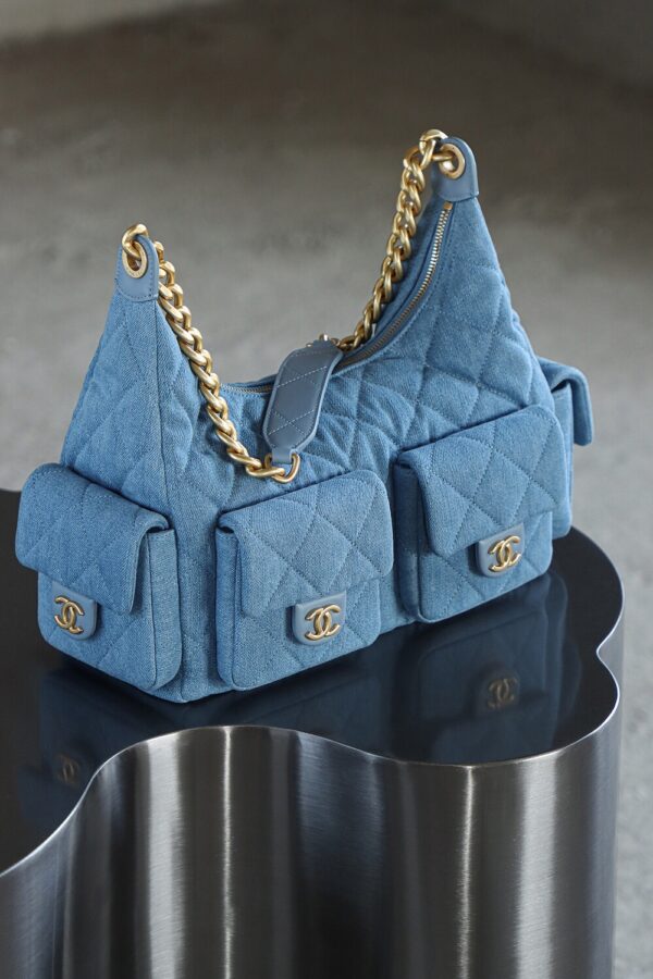 God Factory Chanel 25C Hobo Large Fashion Art / Denim Blue 24K Retro Gold Size 27*35*18cm
