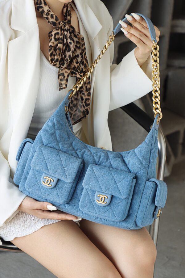 God Factory Chanel 25C Hobo Large Fashion Art / Denim Blue 24K Retro Gold Size 27*35*18cm