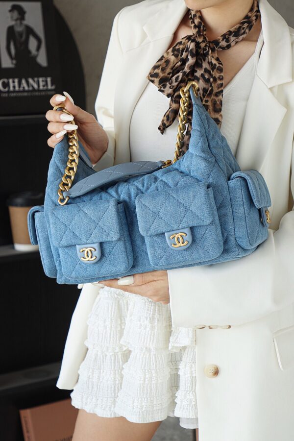 God Factory Chanel 25C Hobo Large Fashion Art / Denim Blue 24K Retro Gold Size 27*35*18cm