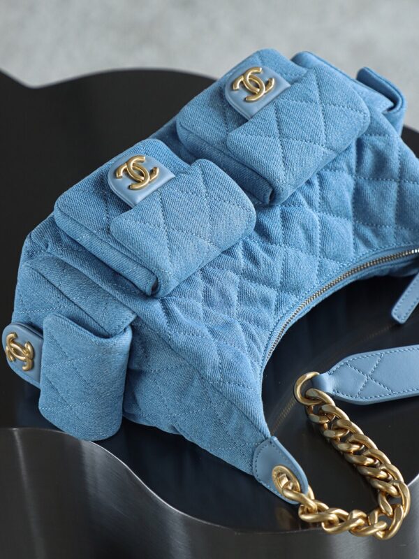 God Factory Chanel 25C Hobo Small Fashion Art / Denim Blue 24K Retro Gold Size 22*31*15cm