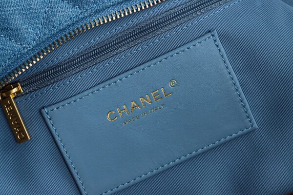 God Factory Chanel 25C Hobo Small Fashion Art / Denim Blue 24K Retro Gold Size 22*31*15cm