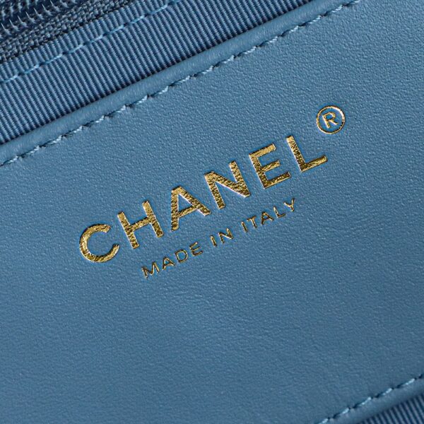 God Factory Chanel 25C Hobo Small Fashion Art / Denim Blue 24K Retro Gold Size 22*31*15cm