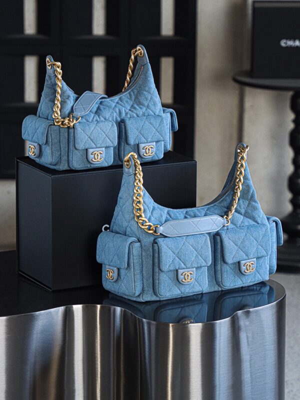 God Factory Chanel 25C Hobo Small Fashion Art / Denim Blue 24K Retro Gold Size 22*31*15cm